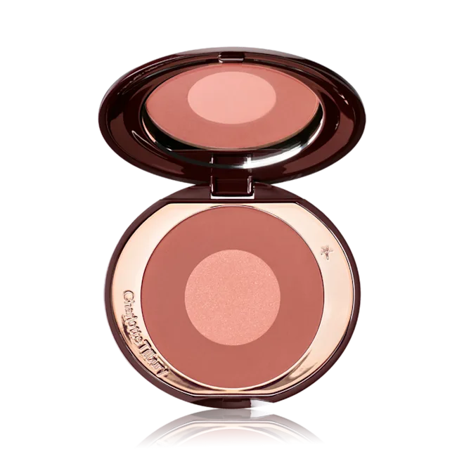 CHEEK TO CHIC (Two-tone peach powder blusher)